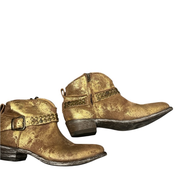 FIVE WORLDS Serene Western
Leather Boot - Picture 3 of 4